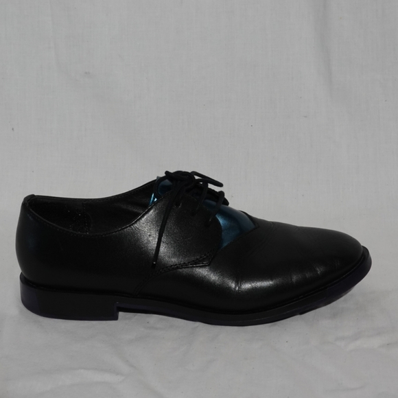 CAMPER - TWINS Black with Metallic Blue Contrast Laced Oxfords, size 37 - Picture 5 of 9